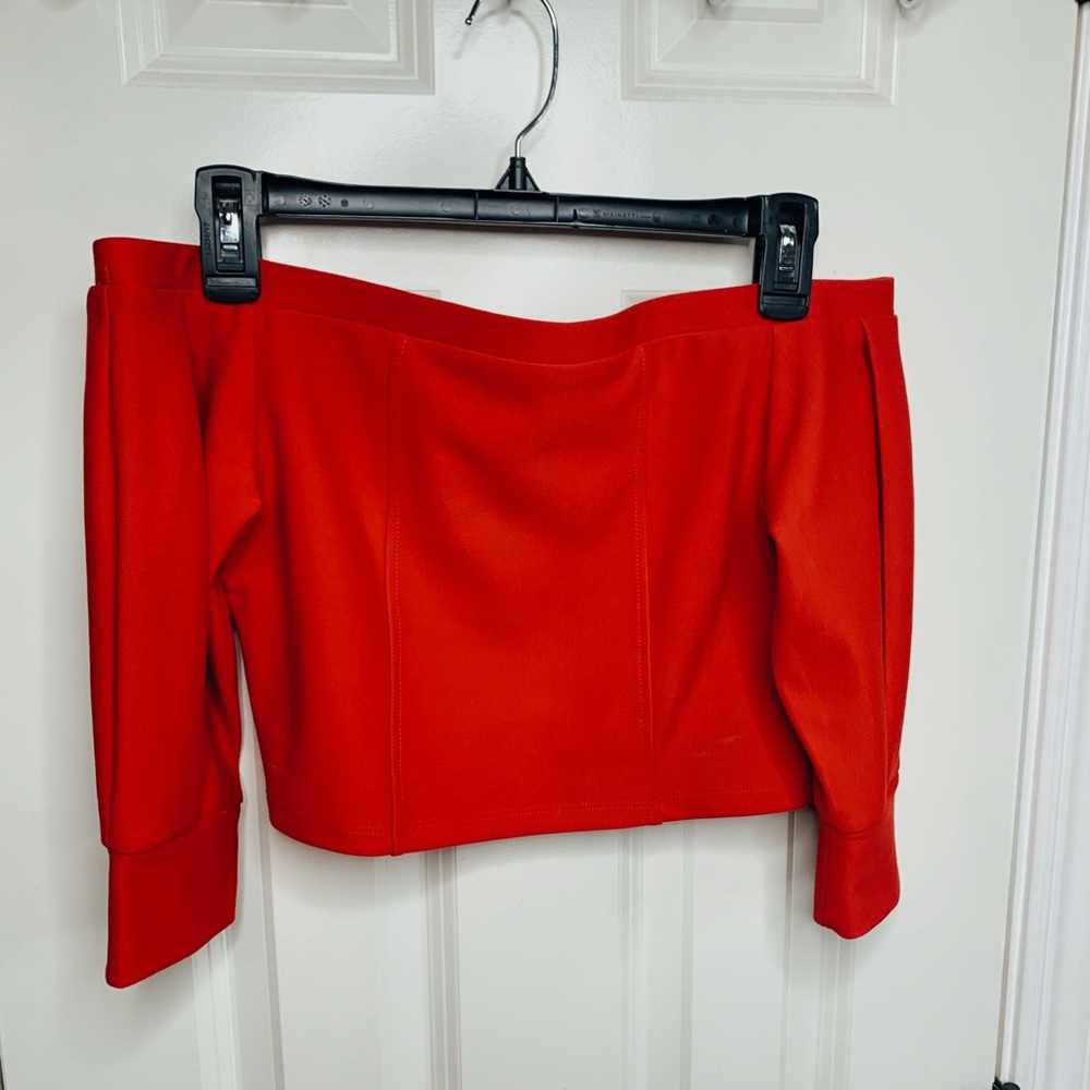 off the shoulder crop top